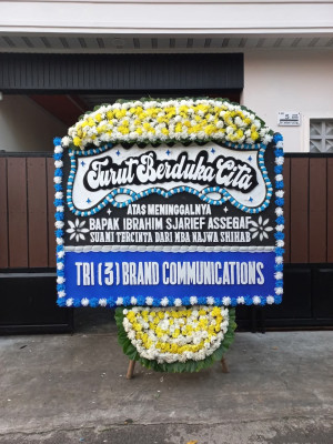 Papan Bunga Duka di Masbagik